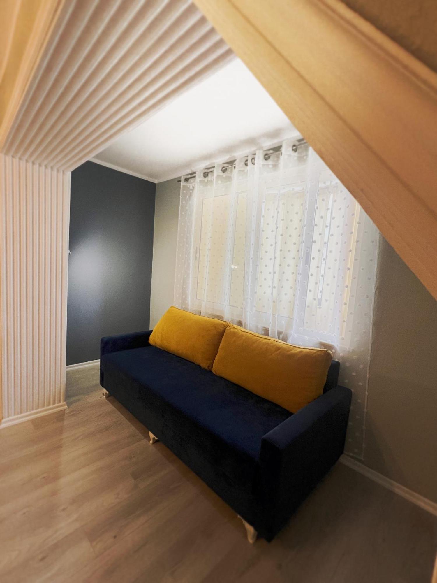 Joyful Apartment Tirana Exteriör bild